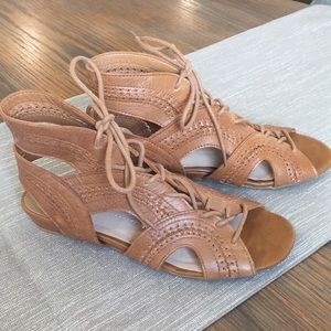 DV by Dolce Vita tan lace up sandals